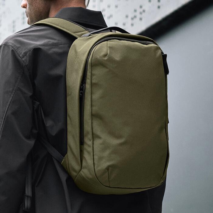 ALPAKAMetroBackpackアルパカメトロバックパック12Lリサイクル撥水素材PC収納バックパック通勤通学A4収納軽量EDC男女兼用デイパック防水スタイリッシュ多機能バックパック