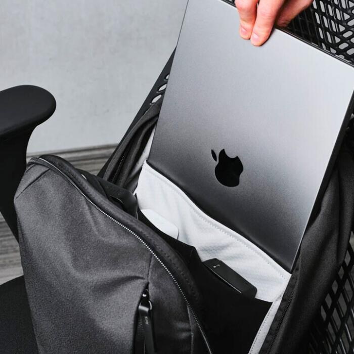 ALPAKAMetroBackpackアルパカメトロバックパック12Lリサイクル撥水素材PC収納バックパック通勤通学A4収納軽量EDC男女兼用デイパック防水スタイリッシュ多機能バックパック