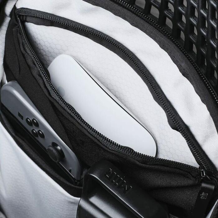 ALPAKAMetroBackpackアルパカメトロバックパック12Lリサイクル撥水素材PC収納バックパック通勤通学A4収納軽量EDC男女兼用デイパック防水スタイリッシュ多機能バックパック