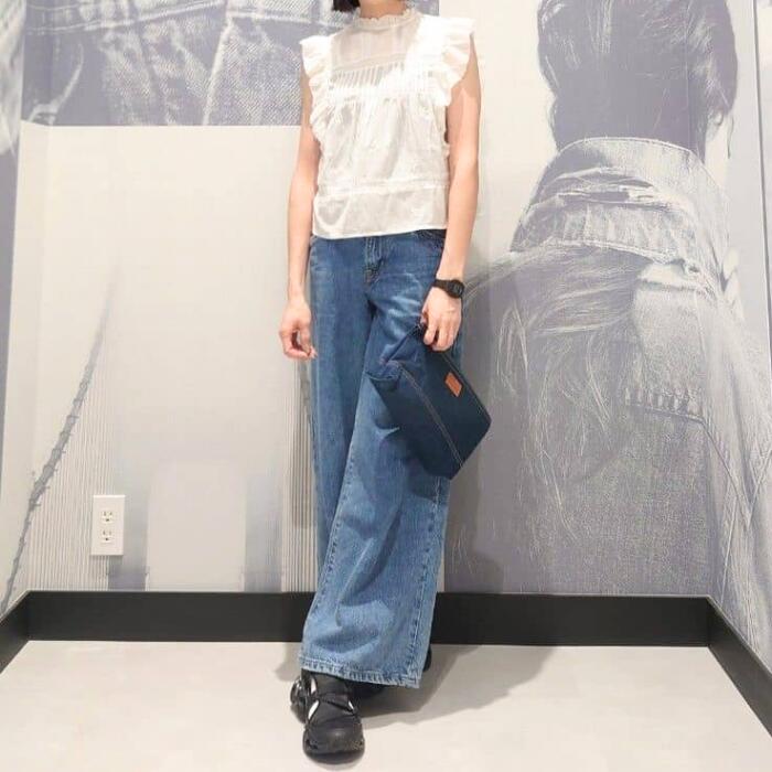 Levi’sリーバイスメンズレディースデニムポーチバッグユニセックス男女兼用小物入れ鞄ジーンズデニム生地綿100％コットン丈夫頑丈ワンサイズ普段使い旅行通勤通学経年変化0020A0000